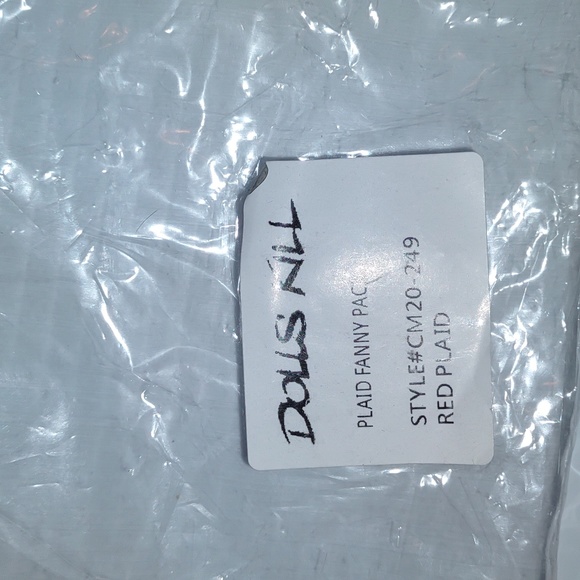 ๐๐ปCURRENT MOOD๐บ๐ Max Volume Fanny Pack Crossbody last one in stock - Picture 14 of 17